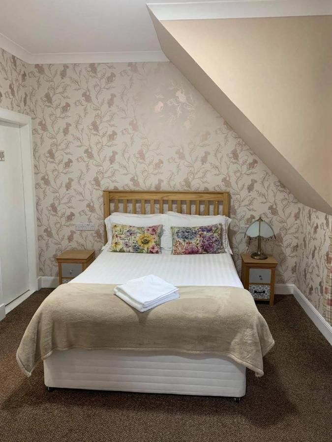 No. 1 Charlotte Street Hotell Port Ellen Exteriör bild