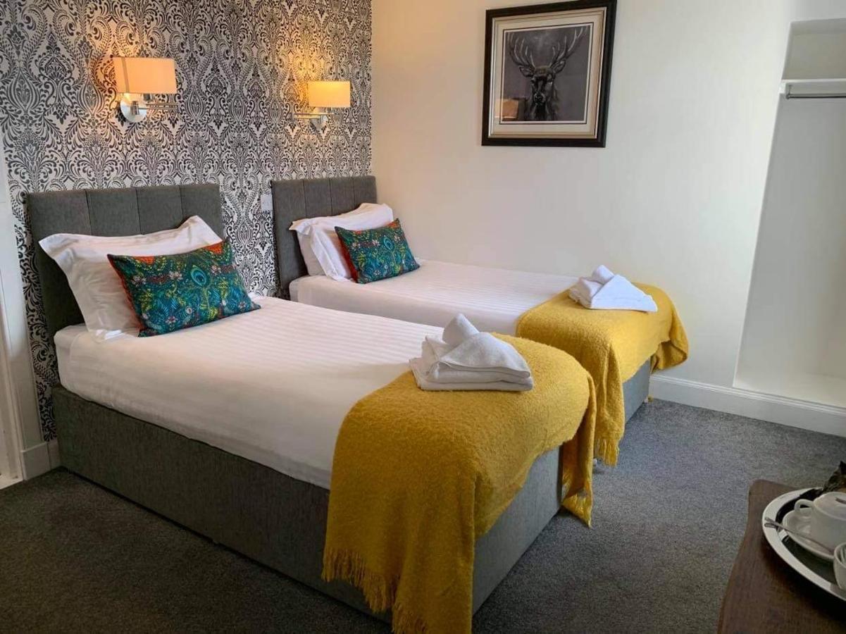 No. 1 Charlotte Street Hotell Port Ellen Exteriör bild