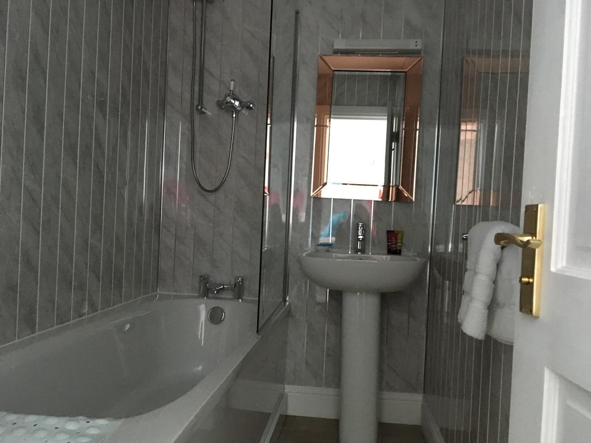 No. 1 Charlotte Street Hotell Port Ellen Exteriör bild